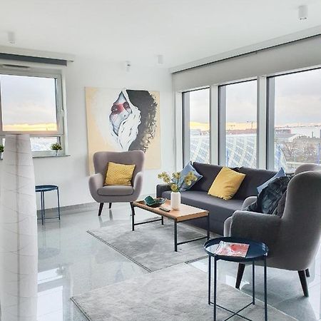 Capital Apartments - Towarowa Poznan Dış mekan fotoğraf