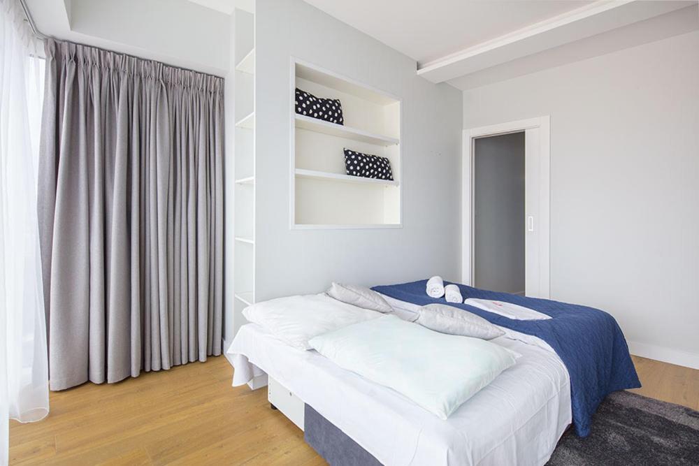 Capital Apartments - Towarowa Poznan Dış mekan fotoğraf
