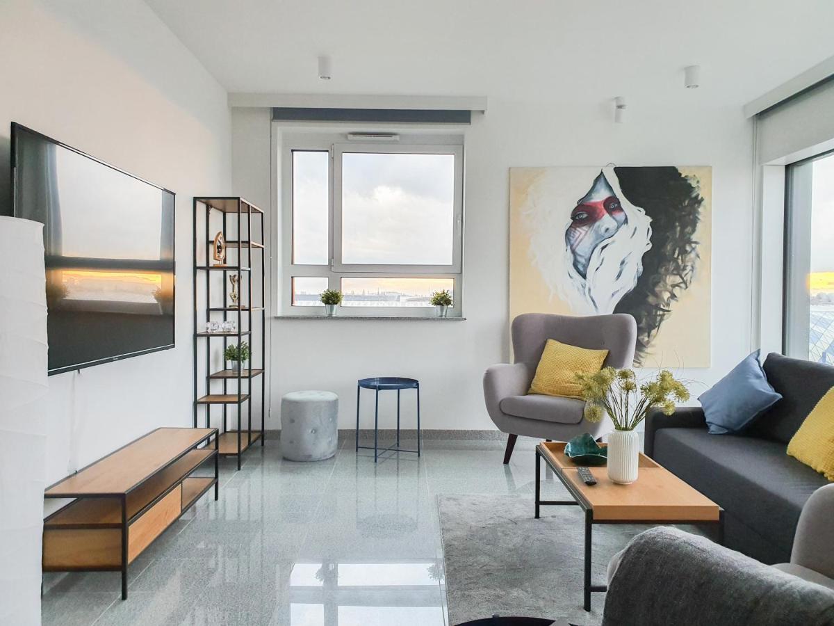 Capital Apartments - Towarowa Poznan Dış mekan fotoğraf