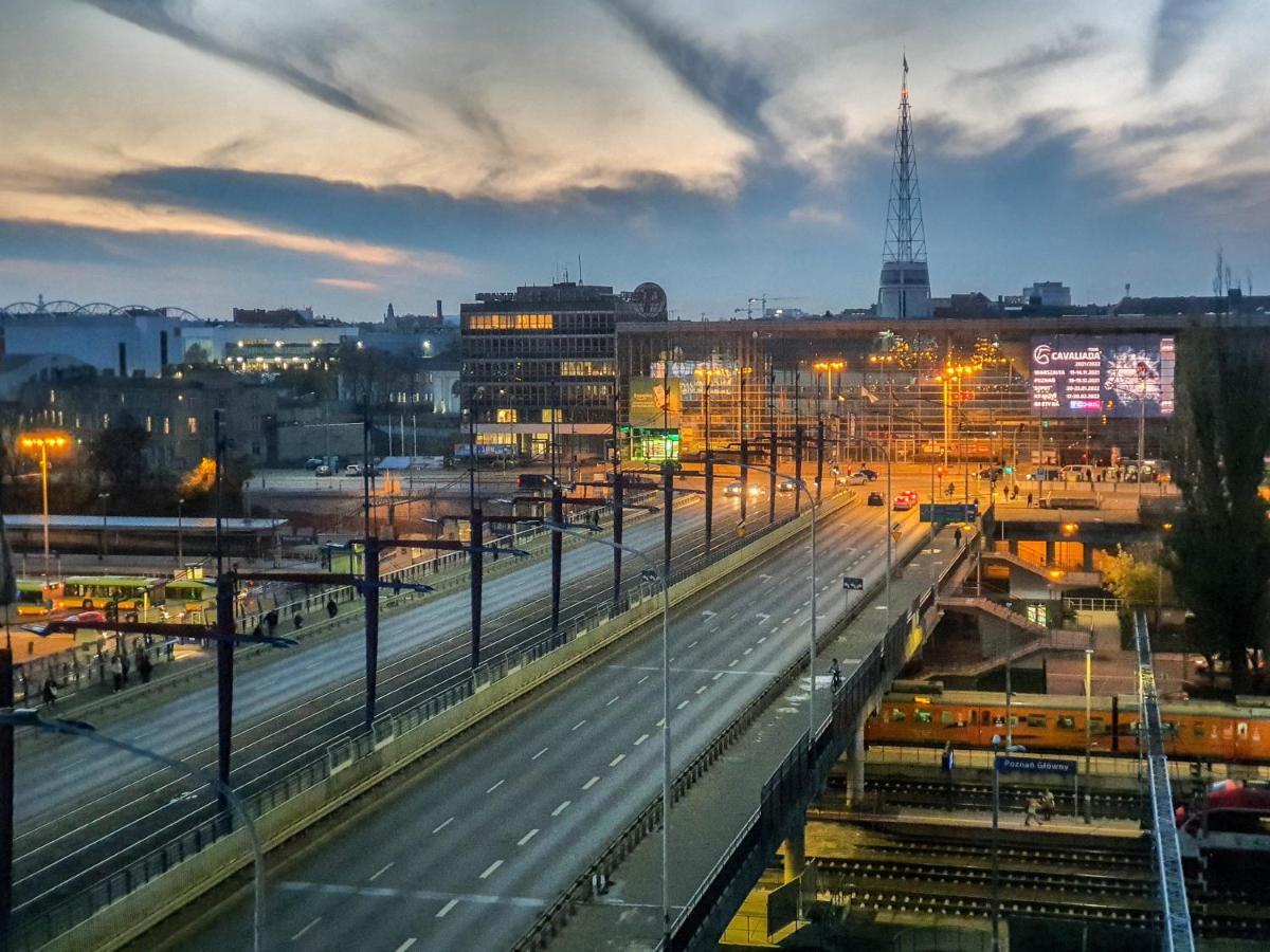 Capital Apartments - Towarowa Poznan Dış mekan fotoğraf