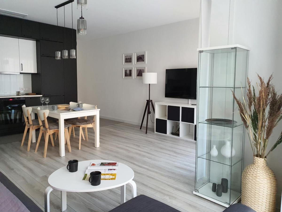 Capital Apartments - Towarowa Poznan Dış mekan fotoğraf