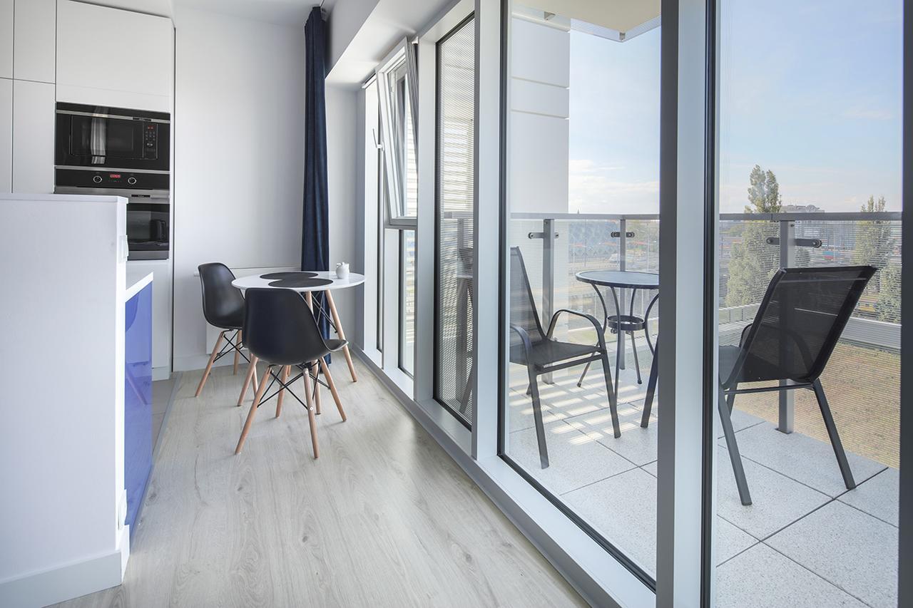 Capital Apartments - Towarowa Poznan Dış mekan fotoğraf